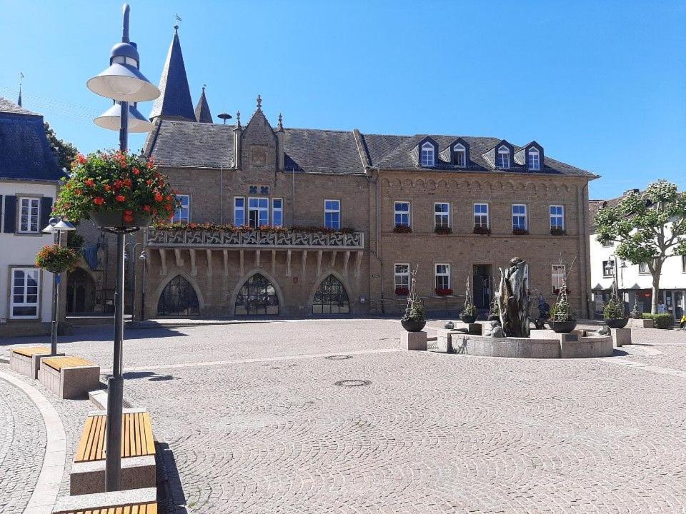 Gaestehaus "Am Marktplatz" Бад-Зобернхайм Экстерьер фото